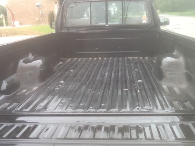 1989 Black Ford F-250