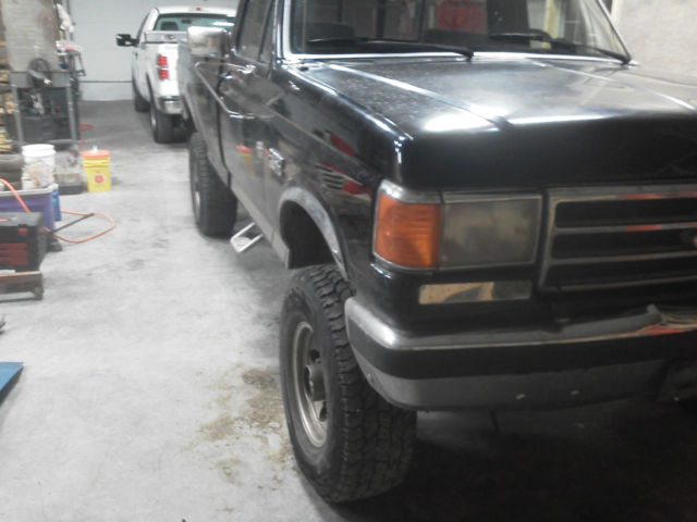 1989 Black Ford F-250 Standard Cab Pickup