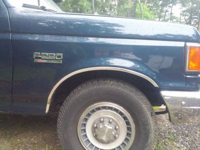1989 Blue Ford F-250