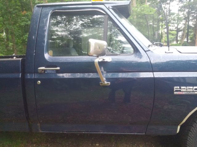 1989 Blue Ford F-250