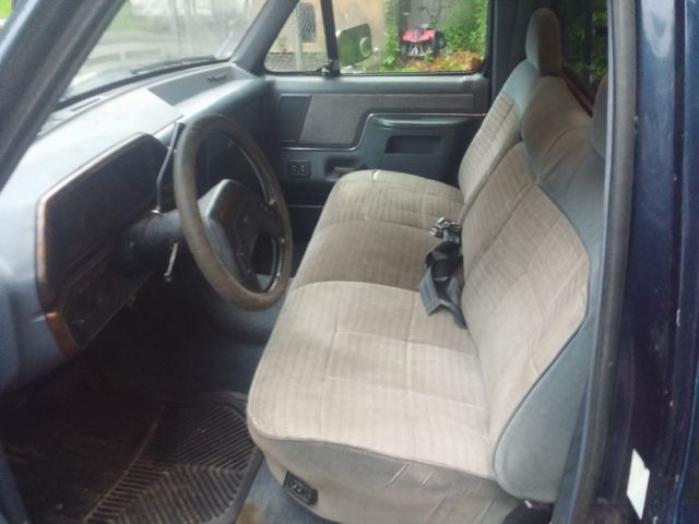 1989 Blue Ford F-250