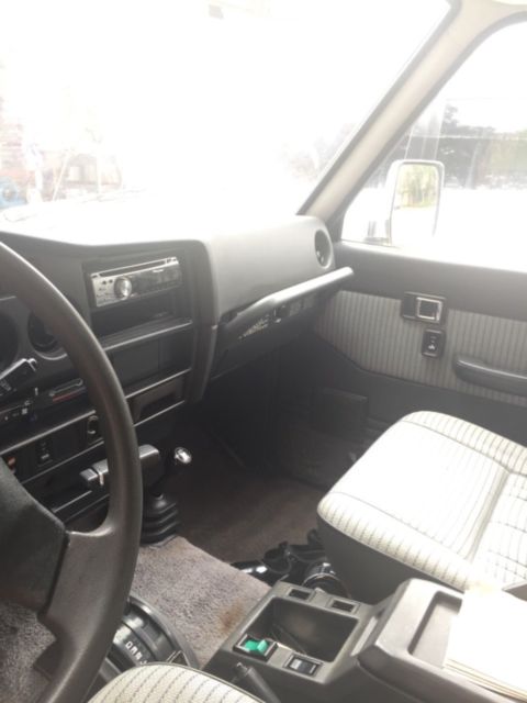 1989 White Toyota Land Cruiser SUV