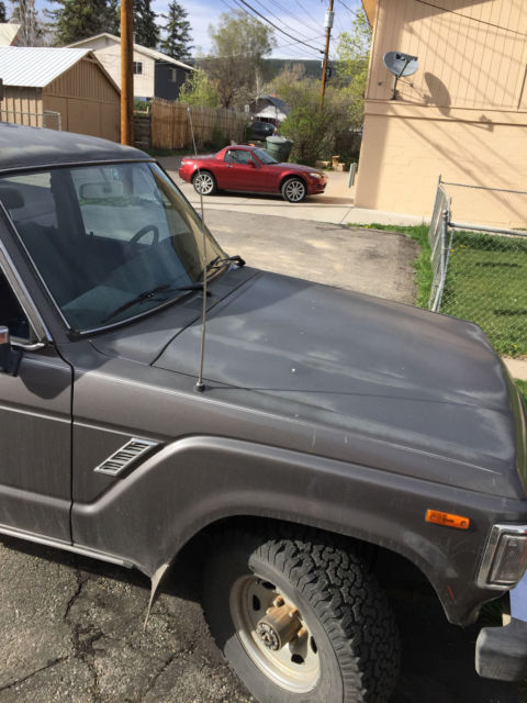 1989 Gray Toyota Land Cruiser SUV