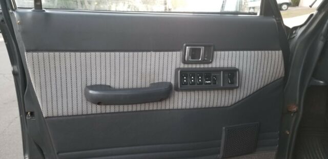 1989 Gray Toyota Land Cruiser