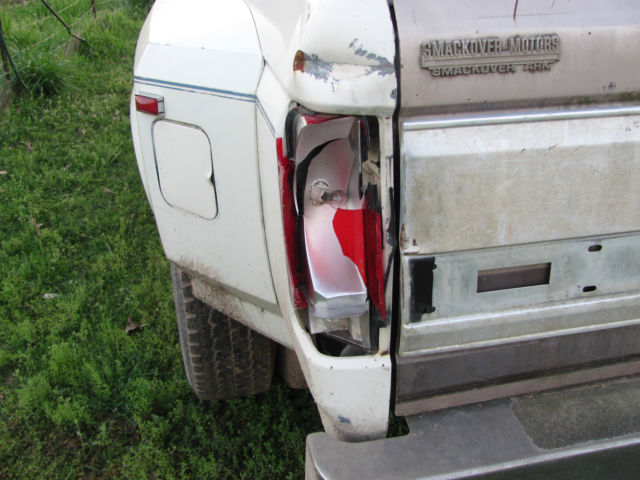1989 White Ford F-350 Cab & Chassis
