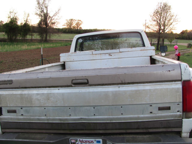 1989 White Ford F-350 Cab & Chassis