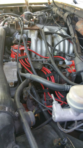 19890000 black Ford Bronco SUV