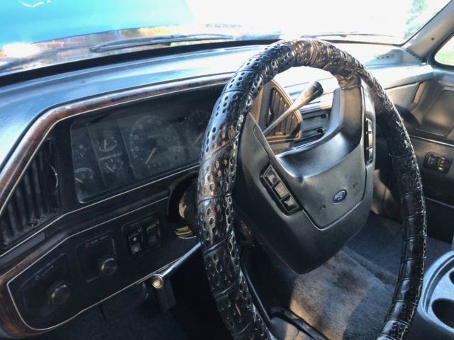 1989 Blue Ford Bronco SUV