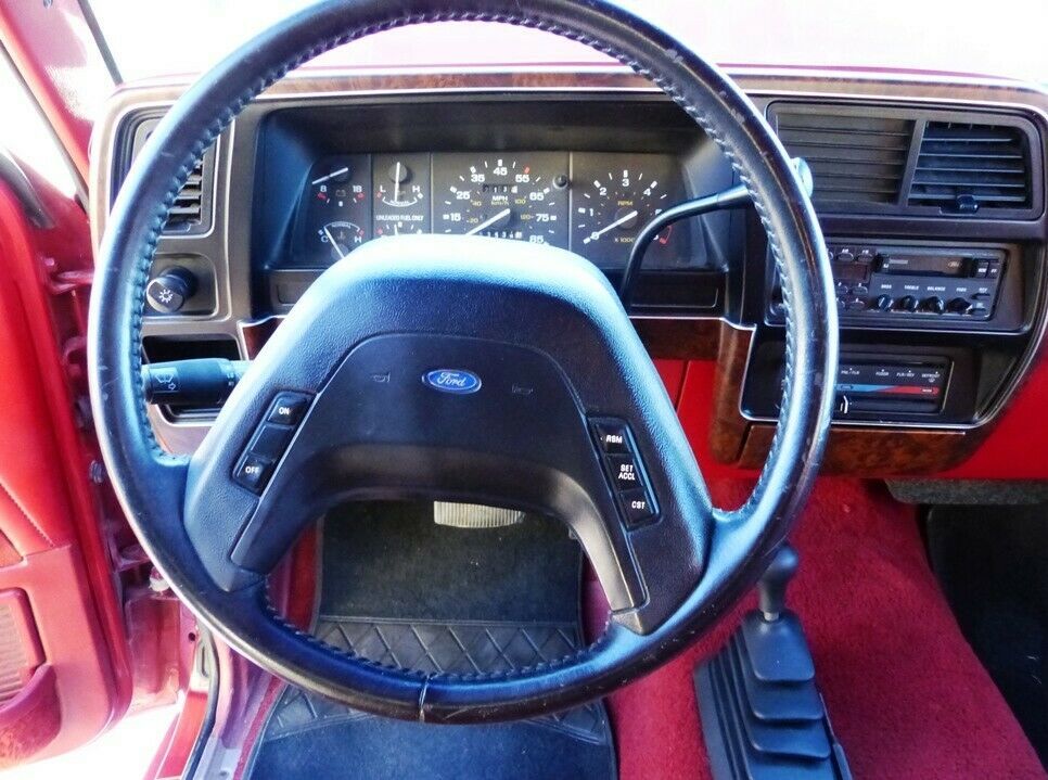 1989 Red Ford Bronco II SUV