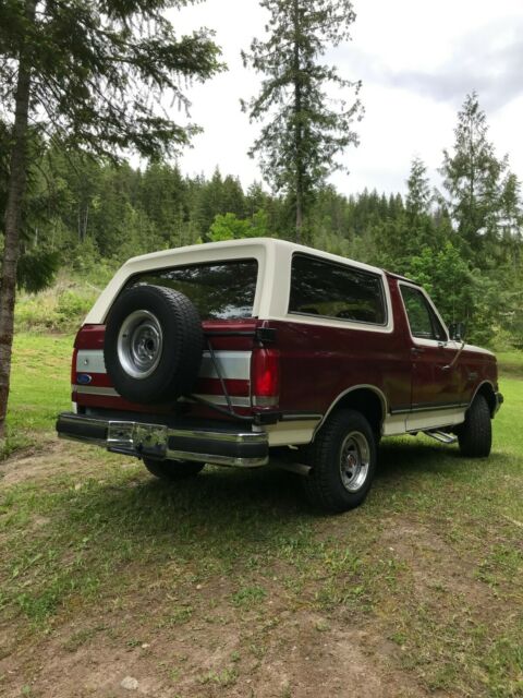 1989 Burgundy Ford Bronco SUV