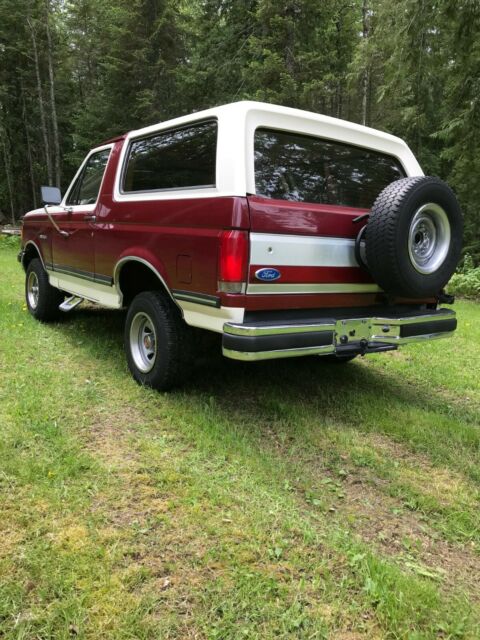 1989 Burgundy Ford Bronco SUV