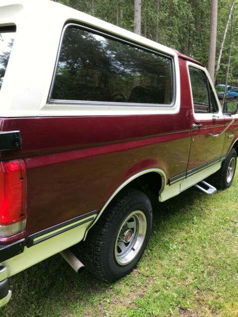 1989 Burgundy Ford Bronco SUV