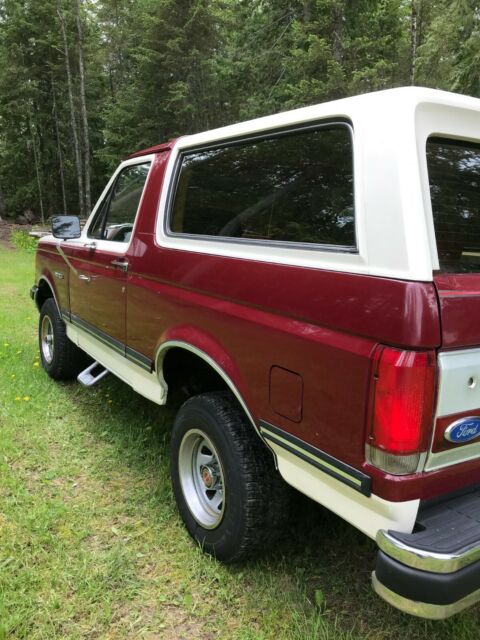 1989 Burgundy Ford Bronco SUV