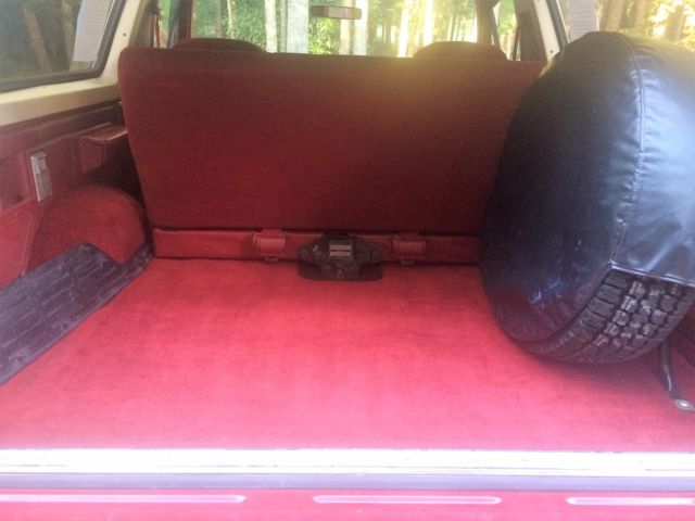 1989 Red Ford Bronco