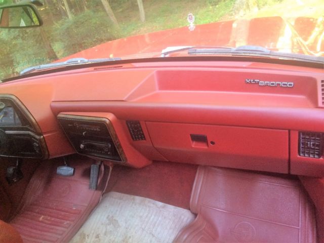 1989 Red Ford Bronco