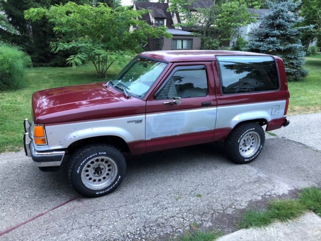 1989 Red Ford Bronco II SUV