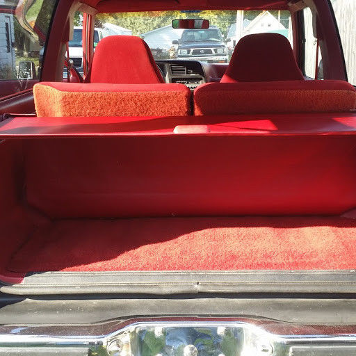 1989 Red Ford Bronco II SUV