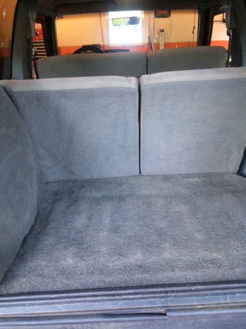 1989 Red Ford Bronco II SUV