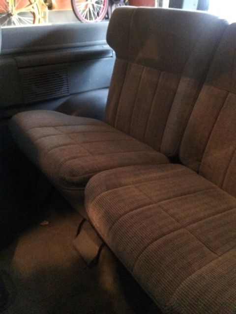 1989 Red Ford Bronco II SUV