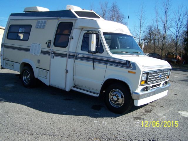 1989 beige/white Ford E-Series Van Van Camper