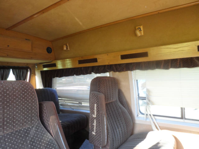1989 Brown Ford E-Series Van Standard Passenger Van