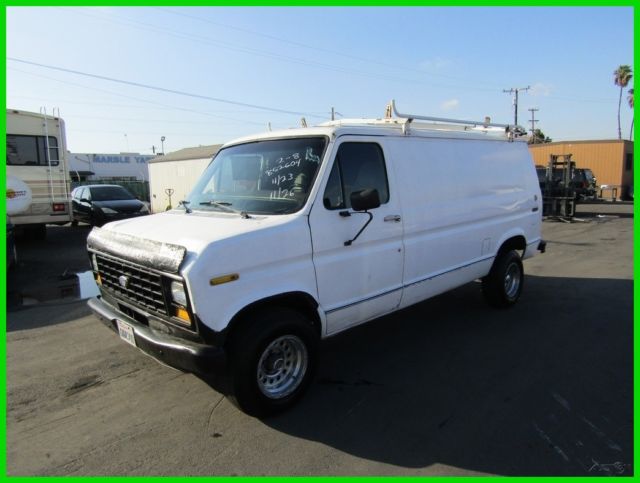1989 White Ford E-Series Van Minivan/Van