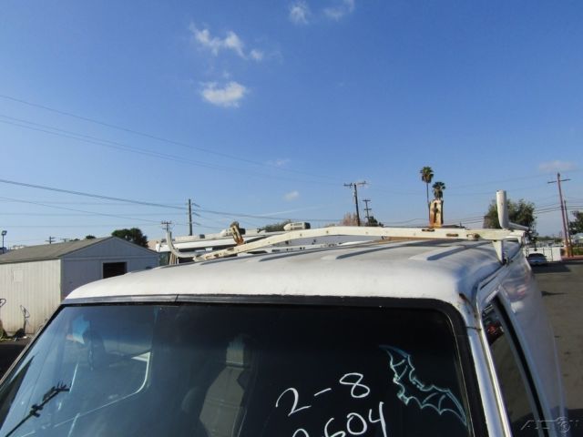 1989 White Ford E-Series Van Minivan/Van