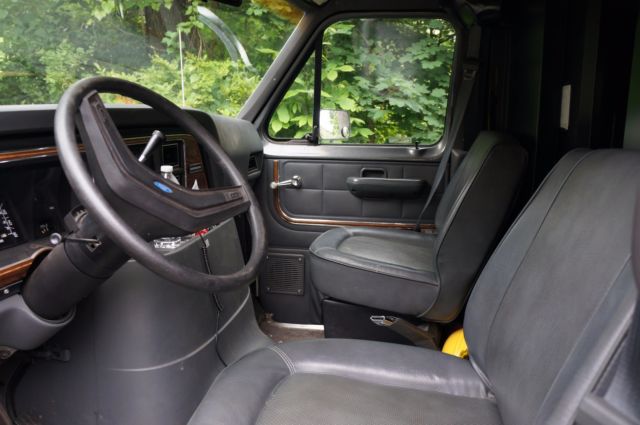 1989 Ford E-Series Van