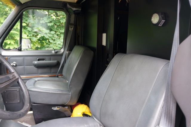 1989 Ford E-Series Van