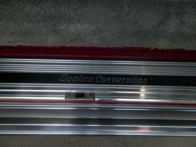 1989 Red Ford E-Series Van