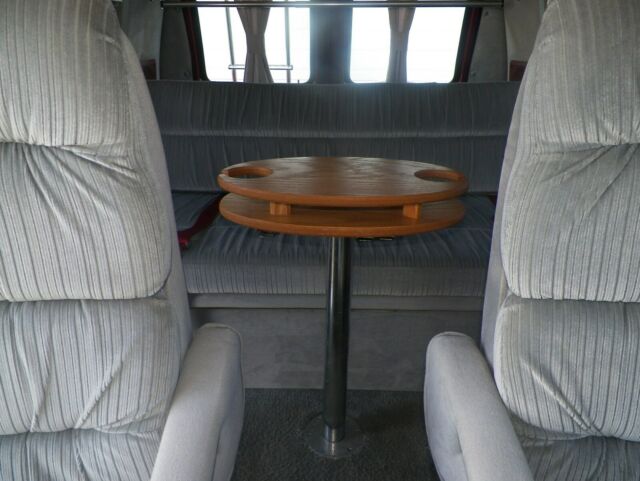 1989 Red Ford E-Series Van