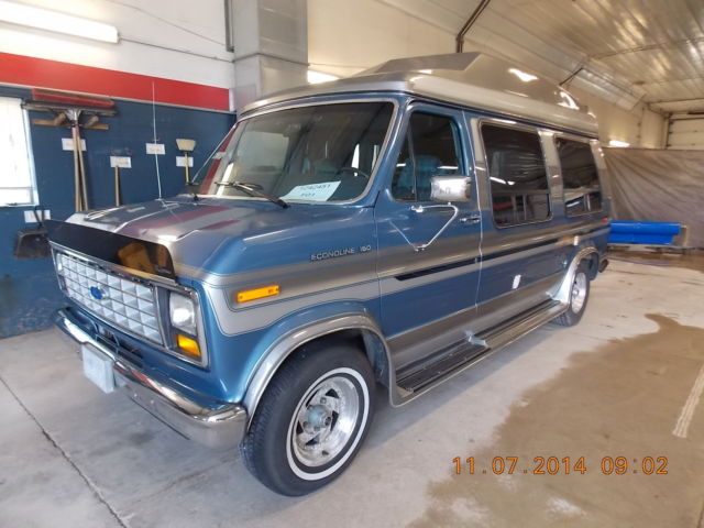 1989 Blue Ford E-Series Van Van Camper