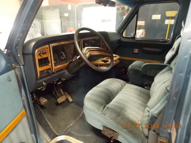 1989 Blue Ford E-Series Van Van Camper