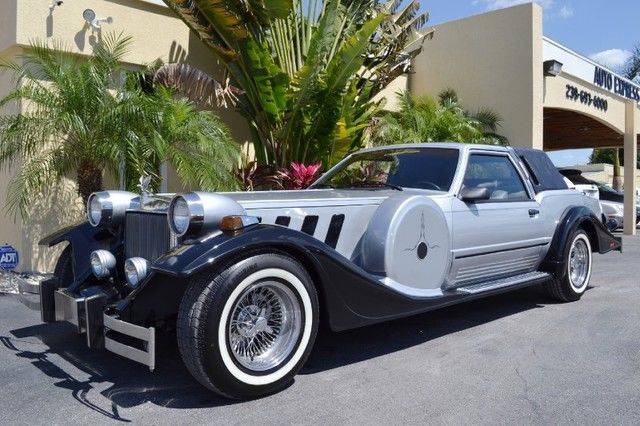 1989 Silver Ford Mustang Coupe