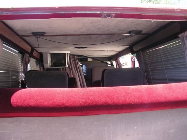 1989 red Ford Other Van Camper