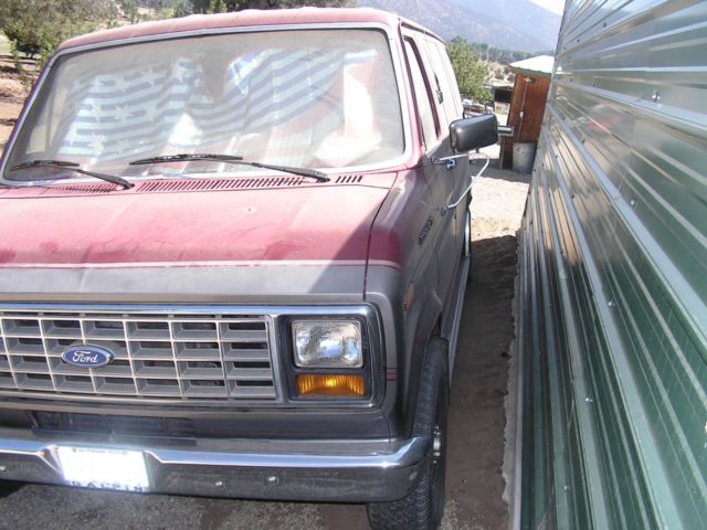1989 red Ford Other Van Camper