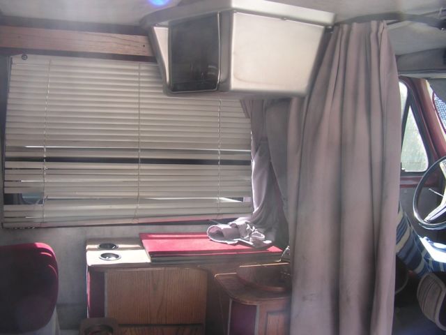 1989 red Ford Other Van Camper