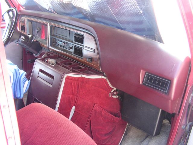 1989 red Ford Other Van Camper