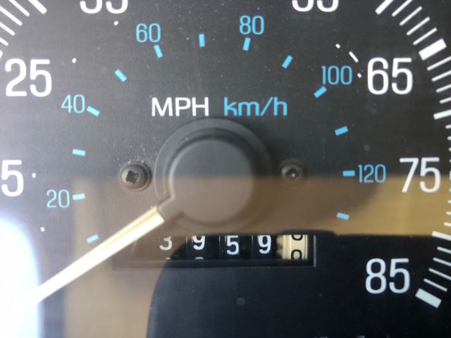 1989 White Ford F-150 Regular cab