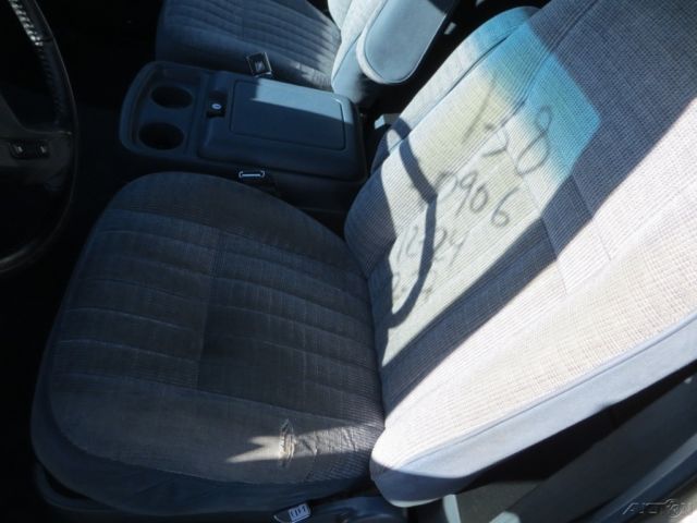 1989 White Ford F-150