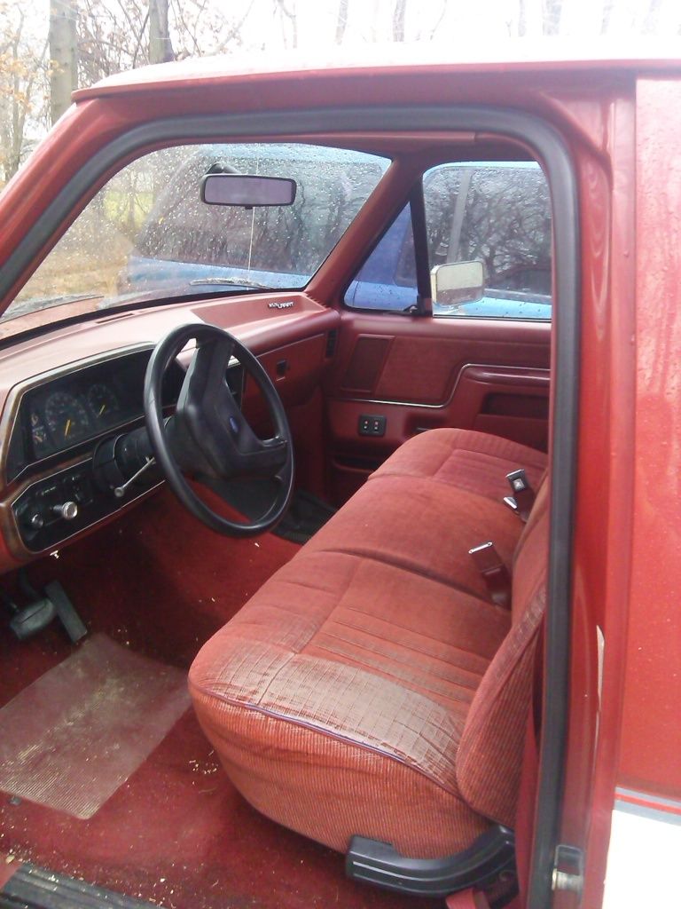 1989 Red Ford F-150