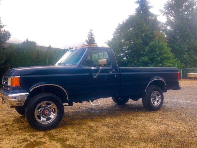1989 Blue Ford F-250 Single Cab