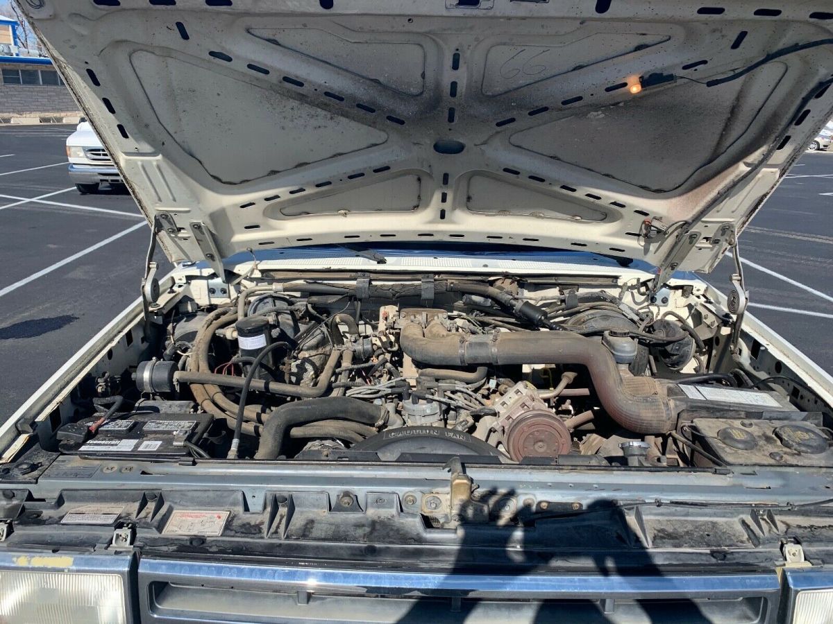 1989 Brown Ford F-250 Extended Cab Pickup