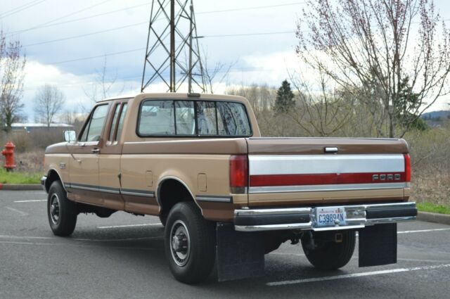 1989 Brown Ford F-250 Extended Cab Pickup