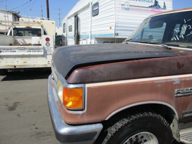 1989 Brown Ford F-250
