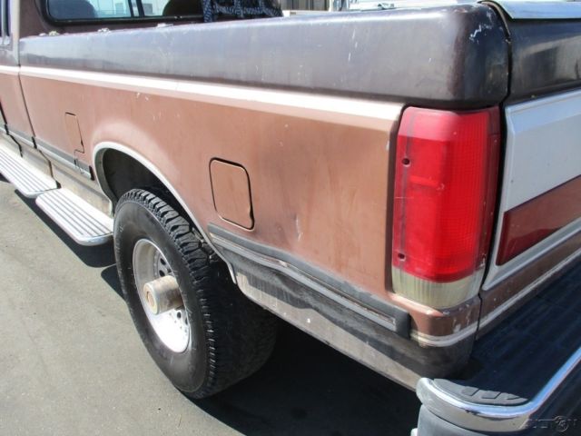 1989 Brown Ford F-250