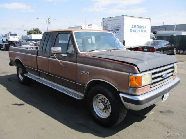 1989 Brown Ford F-250