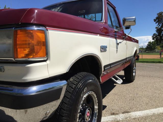 1989 RED AND White Ford F-250 Standard Cab Pickup