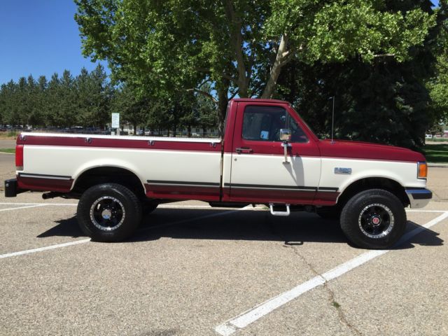 1989 RED AND White Ford F-250 Standard Cab Pickup