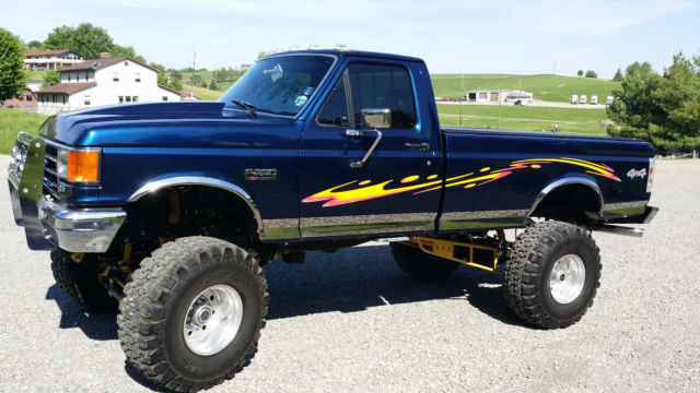 1989 Dark Blue Ford F-250
